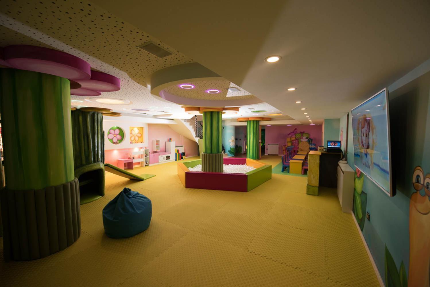 Hotel Sun Loznica Bagian luar foto